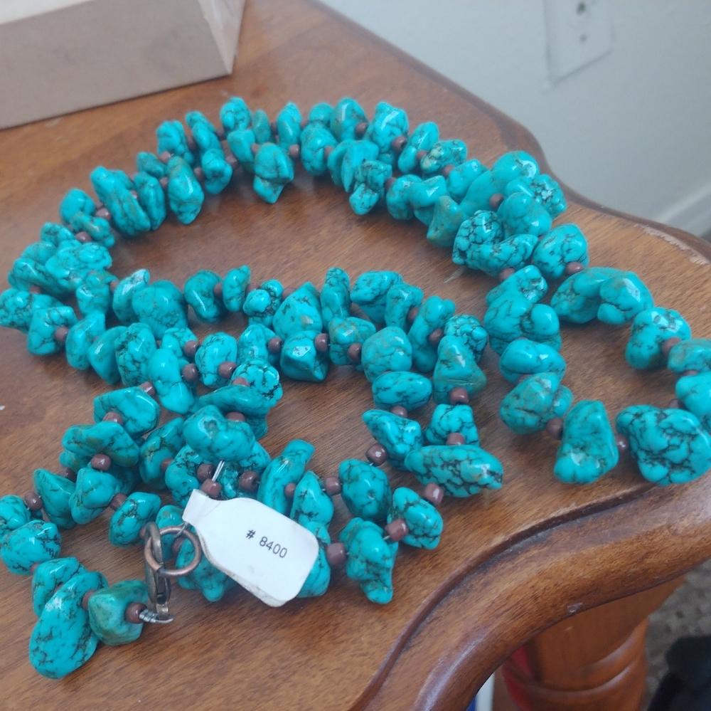 Turquoise rock necklace